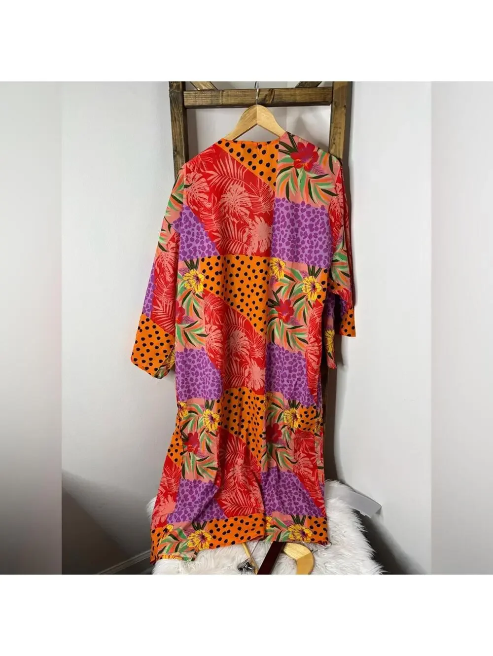 Steve Madden stylish kimono